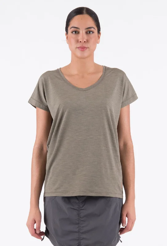 Liv T-Shirt - Women's|-|T-Shirt Liv - Femme-- Collared Crew Neck Turtle Neck