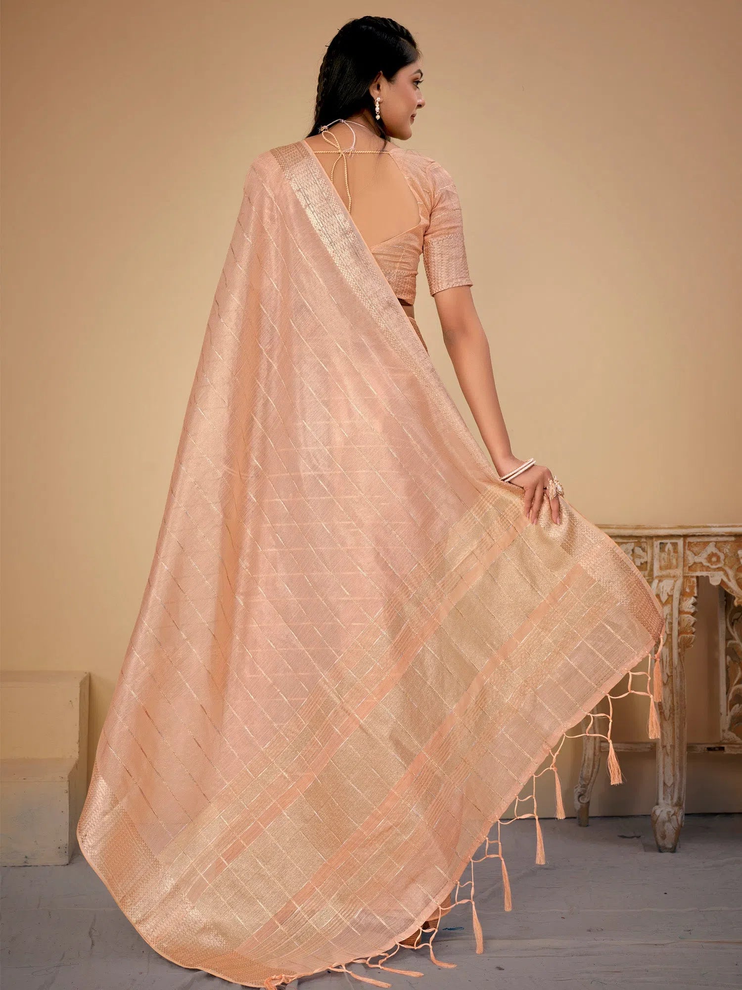 Saree Mall Women's Cotton  Peach Woven Design Designer Saree With Blouse Piece-LINOMA02H Lightweight Chiffon Blouse