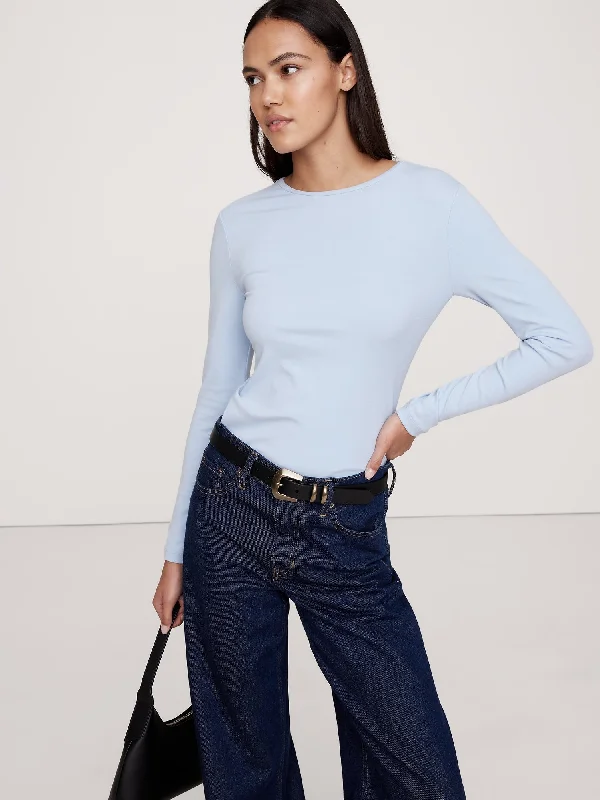 Refined Crew-Neck T-Shirt-- Zippered Front Buttoned Front Snap Front