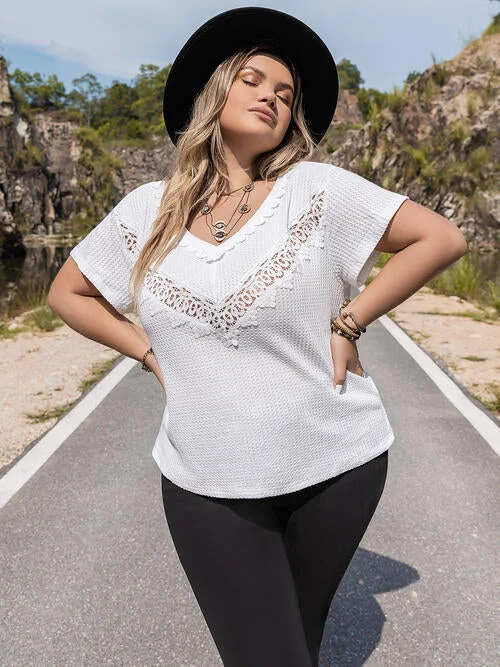 Plus Size Lace Detail V-Neck Short Sleeve Blouse Loose Oversized Blouse