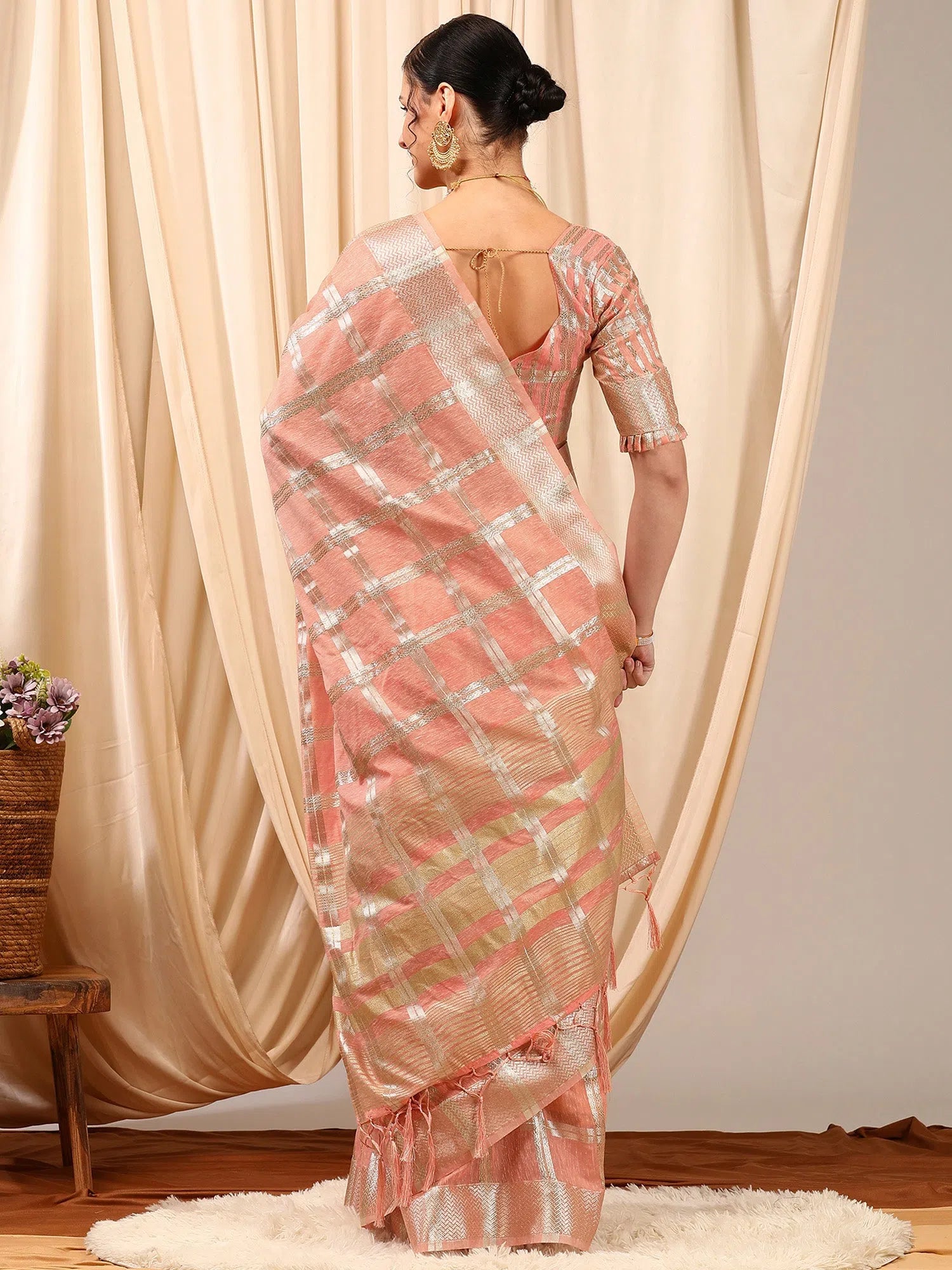 Saree Mall Women's Linen Peach Woven Design Designer Saree With Blouse Piece-LINOMA06C Lightweight Floral Blouse