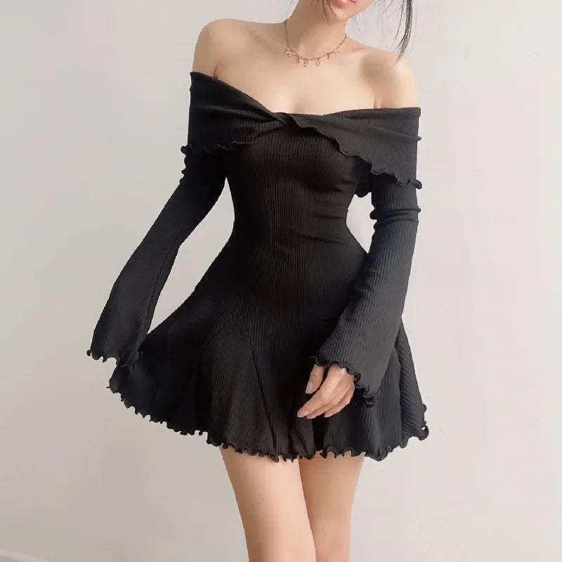 Getadme Autumn Strapless Sexy Black A-LINE Dress Women Off Shoulder Long Sleeves Streetwear Knitting Mini Dresses Elegant Club Partywear Classic Striped Mini Dress