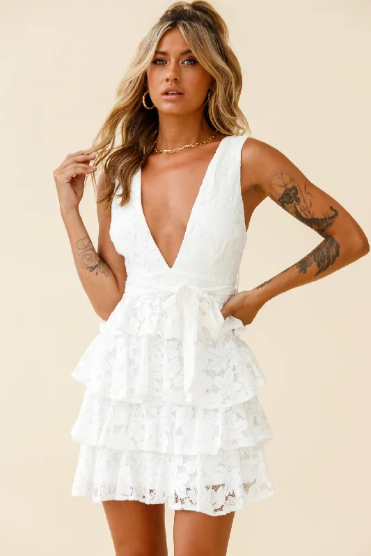 Queensland Tiered Frill Waist Tie Lace Dress White Tunics Chinos classic