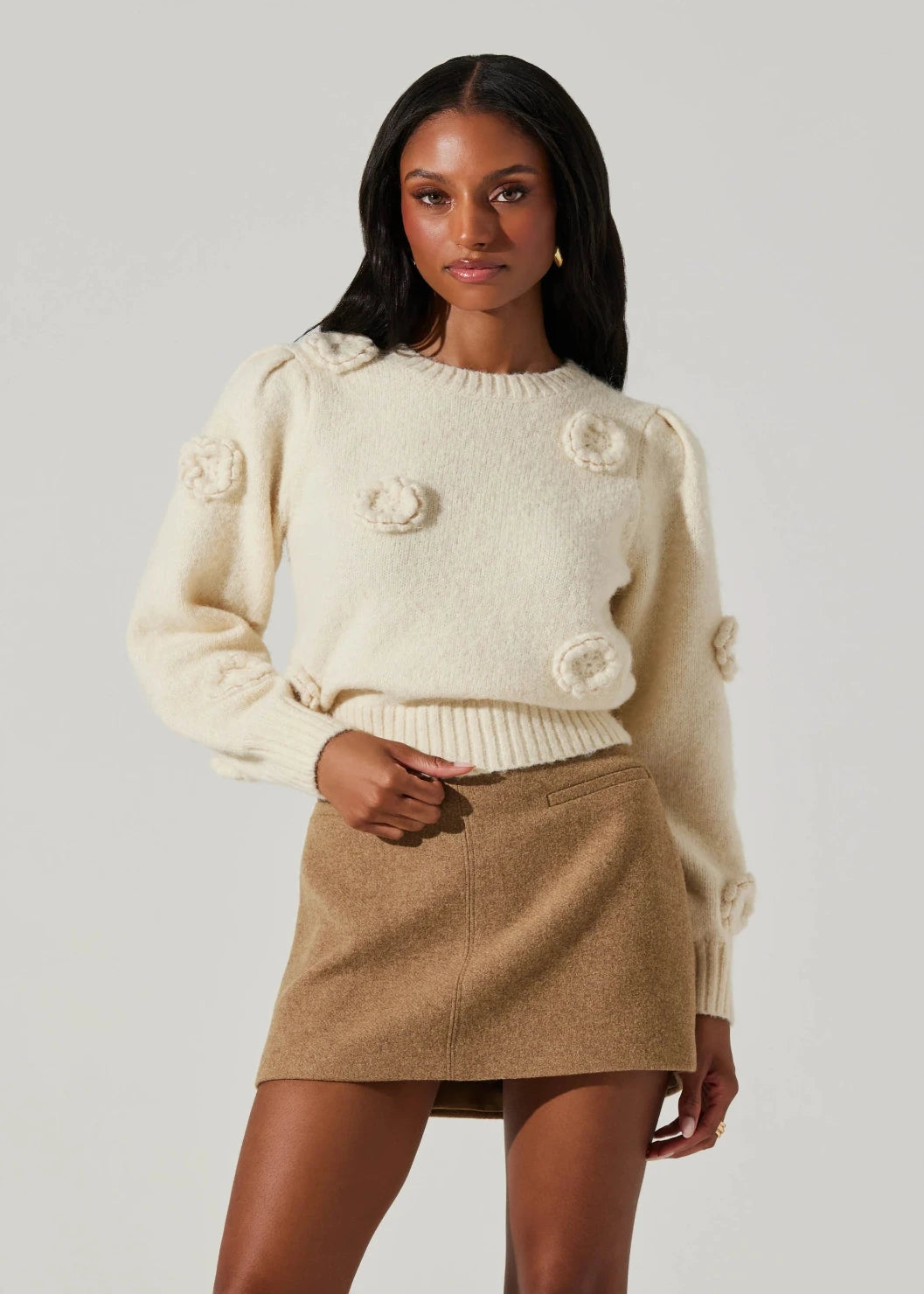 rosette sweater Notch Collar Peter Pan Collar Cowl Neck