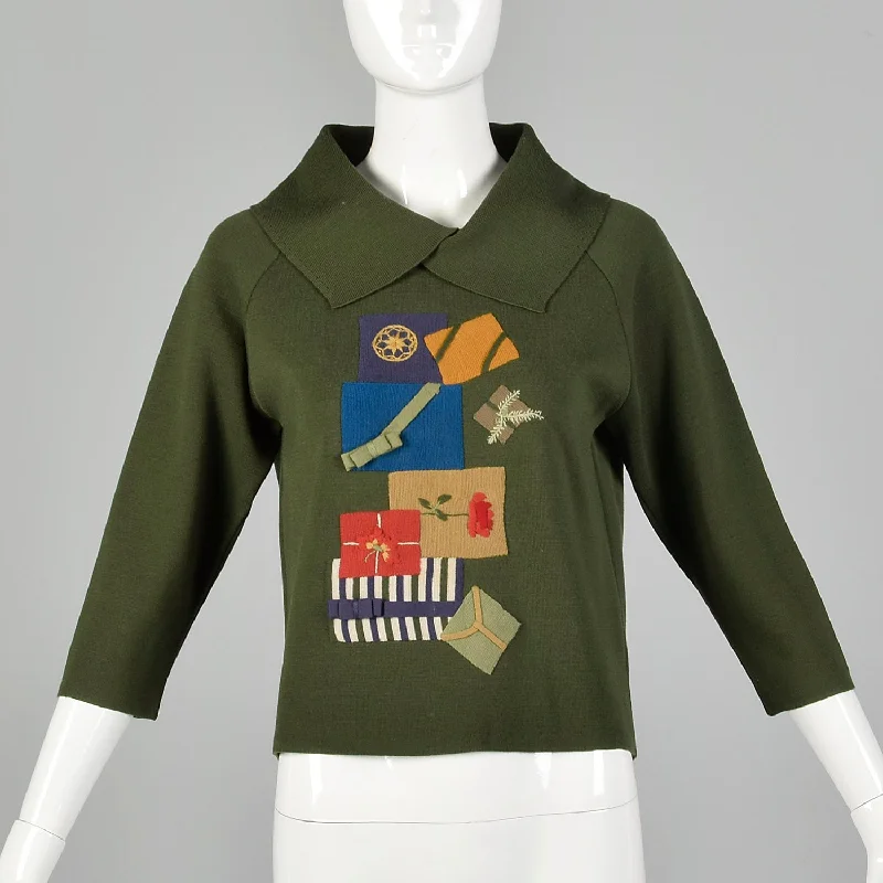 Medium 1960s Novelty Christmas Holiday Green Sweater Glossy Satin Silk