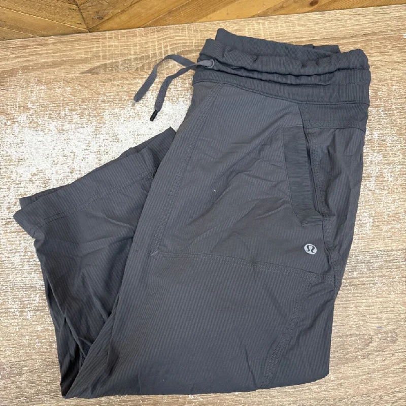 Lululemon - Women's Cropped Studio Pants - MSRP $88: Dark Grey -women-MD Soft Stretch Pants