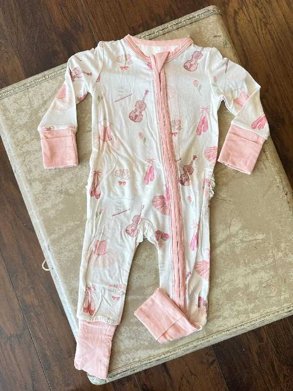 Preorder LR1993 Ballet shoes skirt flower pink and white zip-up long-sleeved onesie corduroy skirt cozy