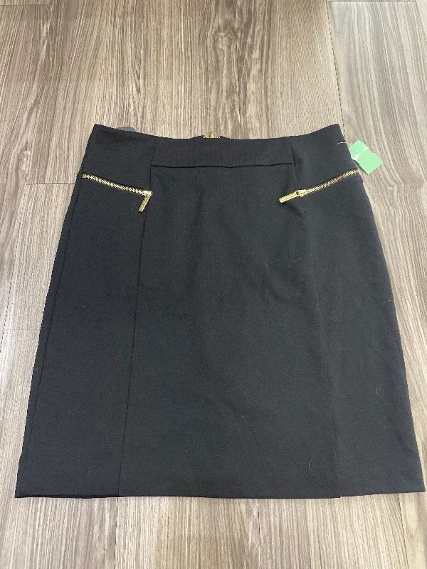 Black Skirt Designer Michael Kors, Size 12 flowy skirt hem