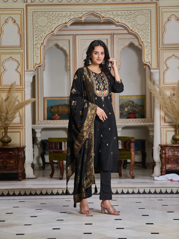 Black Designer Readymade Pant Suit With Wevon Design Casual Wide Pants